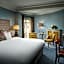 Schoolhouse Hotel