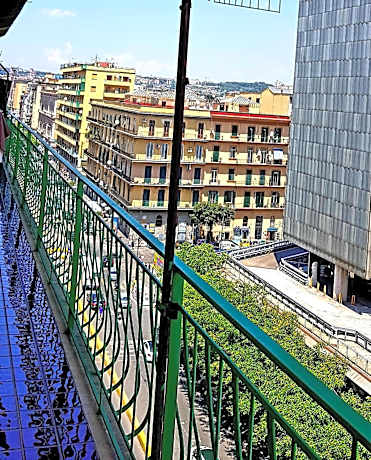 Triple Room with Balcony and Shared Bathroom