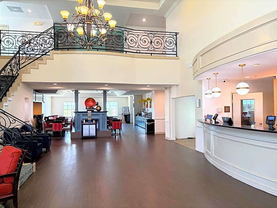 Photo 1 of 9 of Comfort Suites Galveston Cruise Port Area - Beachside
