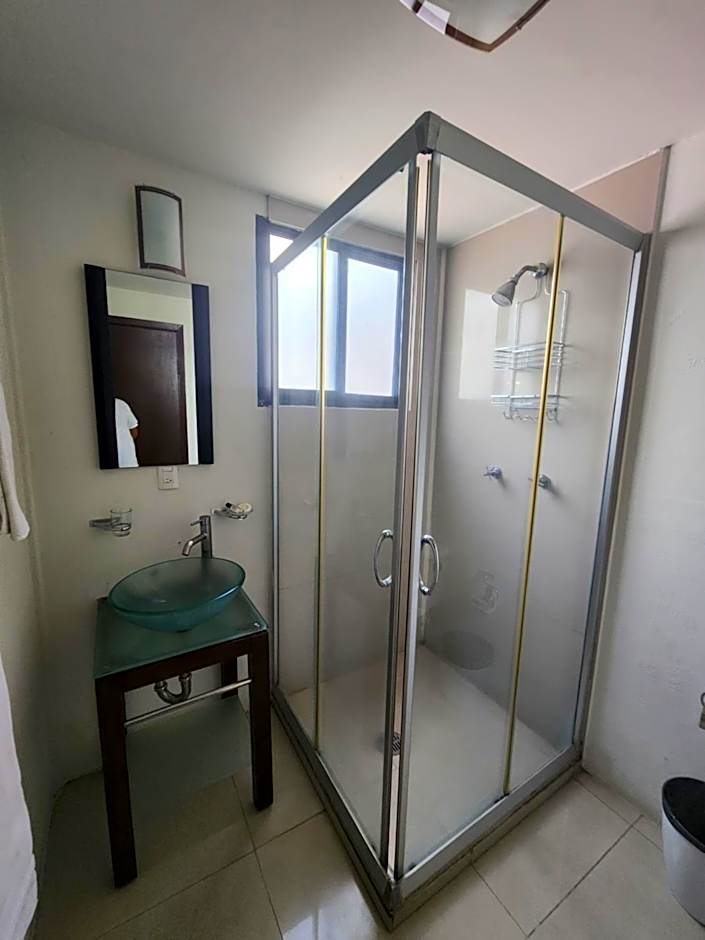 Grupo Kings Suites -Platon 436