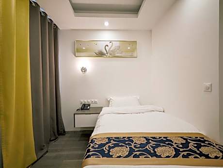 Standard - 1 Single Bed