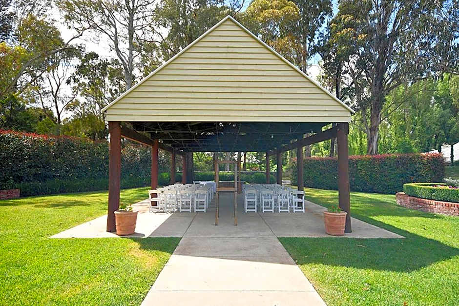 Mercure Ballarat Hotel & Convention Centre