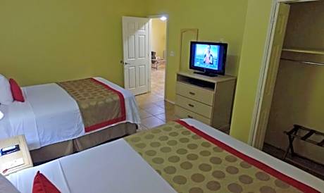 3 Queen Beds Efficiency Non-Smoking