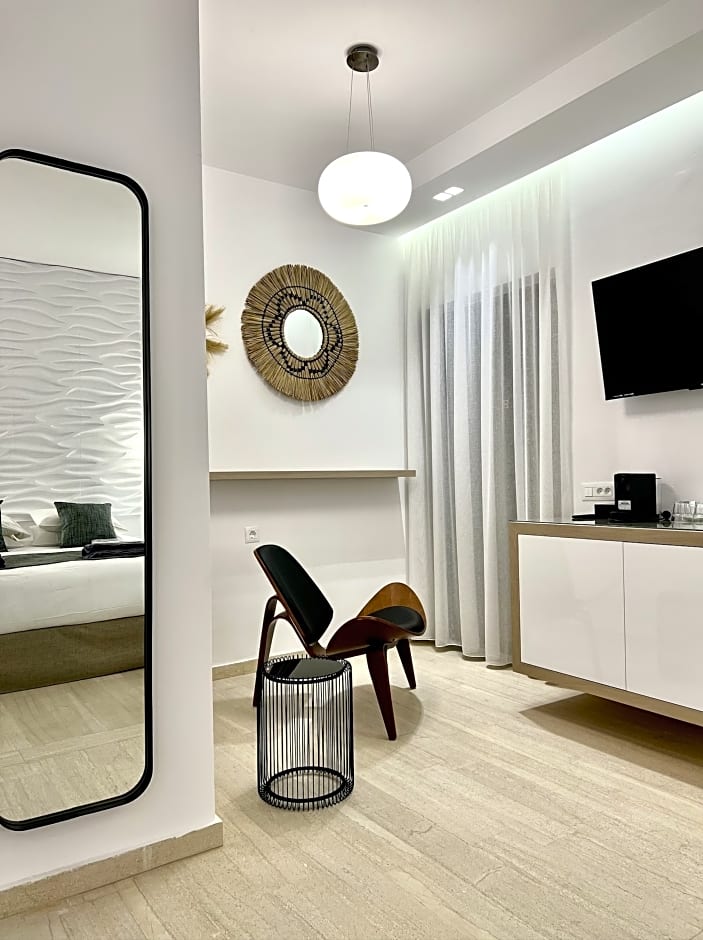 Bruskos Hotel & Suites