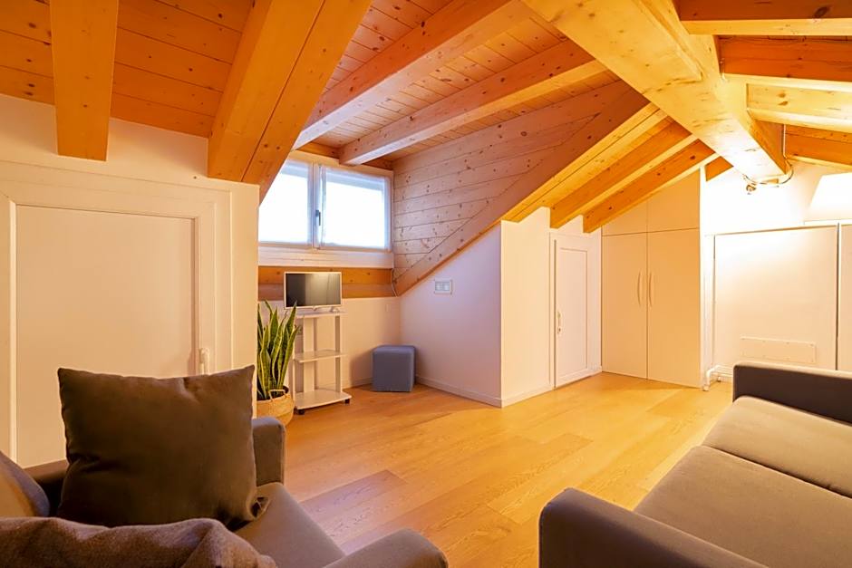 Ca' Degli Antichi Giardini Apartments