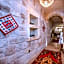 Cappa Via Cave Hotel