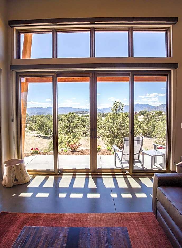 Royal Gorge Cabins