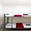 RedDoorz @ Teofila Lodge