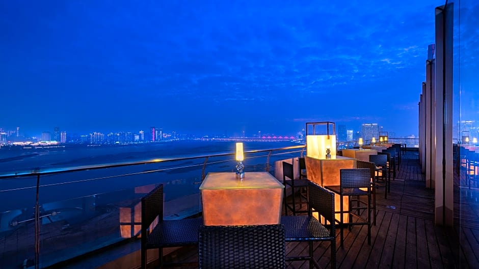 Holiday Inn Nanchang Riverside By IHG