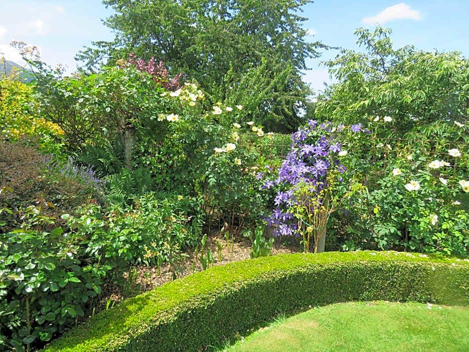 Marchmont Gardens