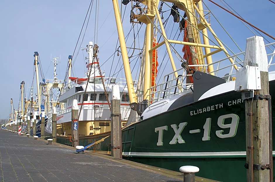 Havenhotel At Sea Texel