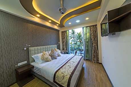 Deluxe Double Room with Sea View