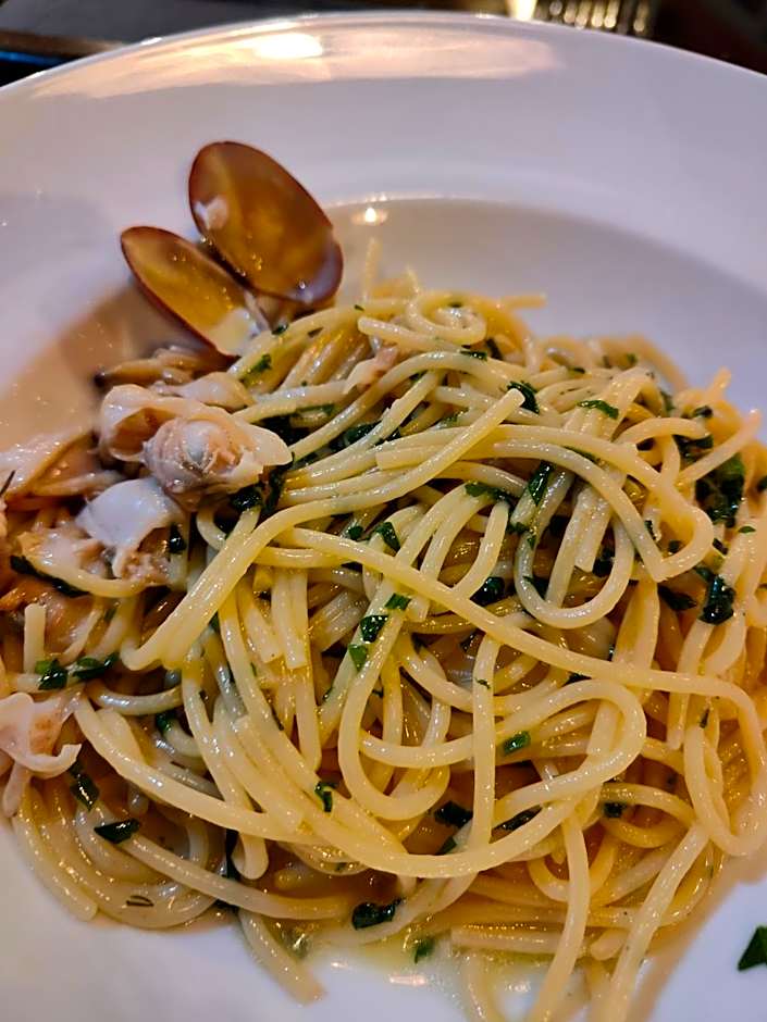 Agorastos Luxury Living