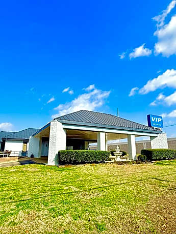 Vip inn and suites
