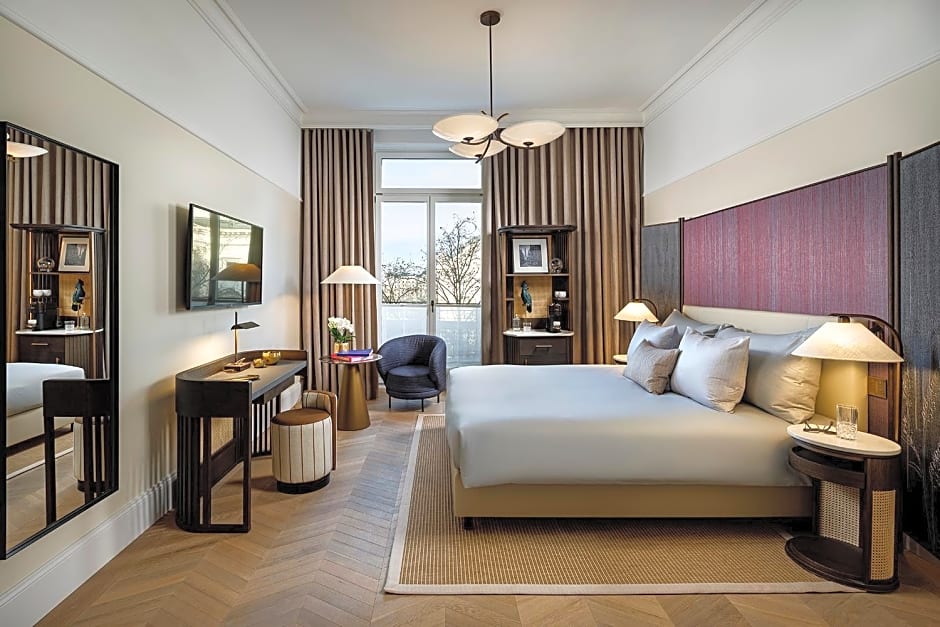 Small Luxury Hotel Ambassador a l'Opera