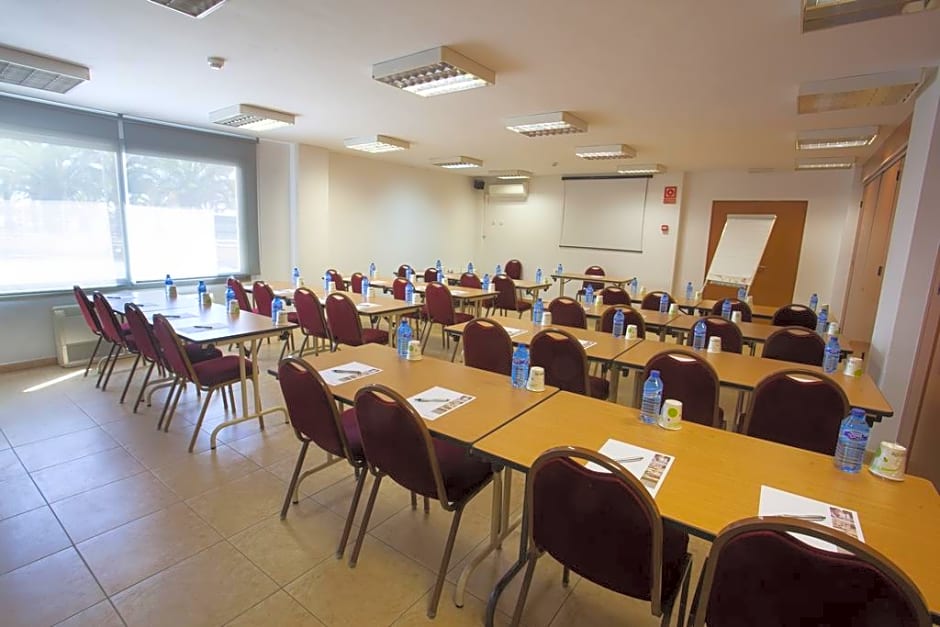Travelodge Alicante Puerto
