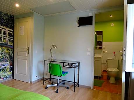 Basic Double Room