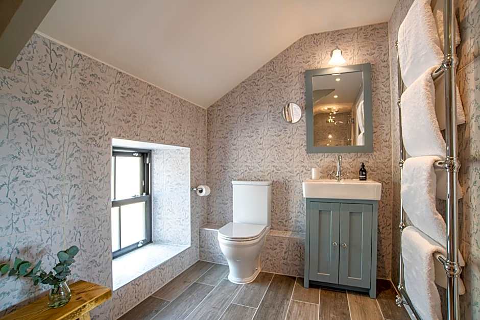 The White Lion Cowbridge