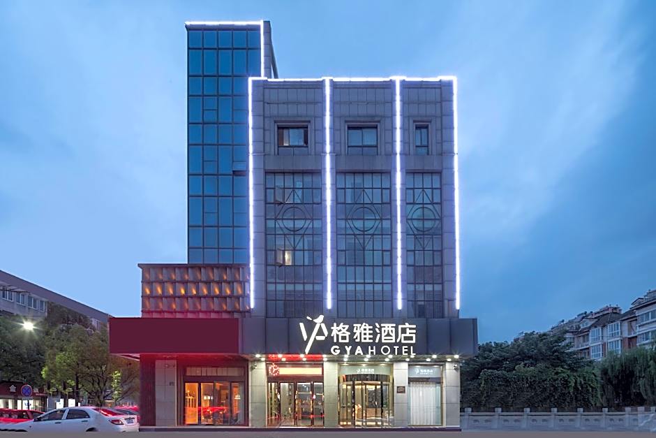 GYA Jiaxing Tongxiang City Century Avenue Hotel
