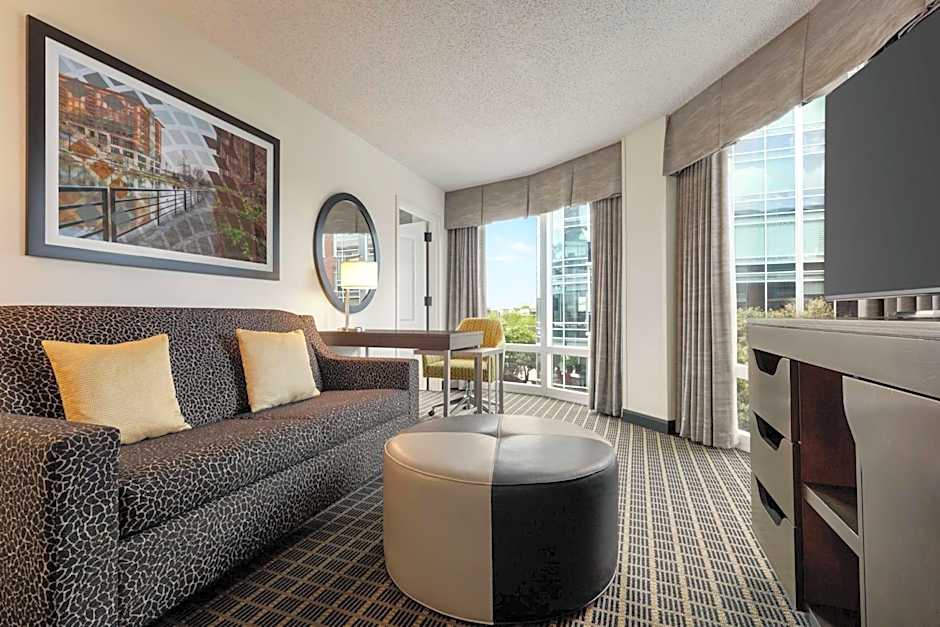 Hampton Inn & Suites Greenville-Downtown-RiverPlace