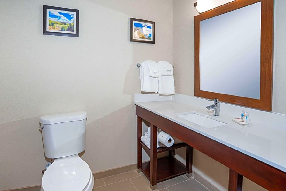 Comfort Inn Naugatuck-Shelton, CT