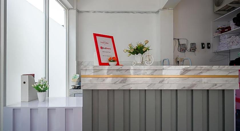 RedDoorz Syariah near Taruna Nusantara Magelang