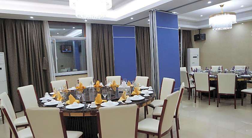 Kololo Courts Hotel And Restaurant