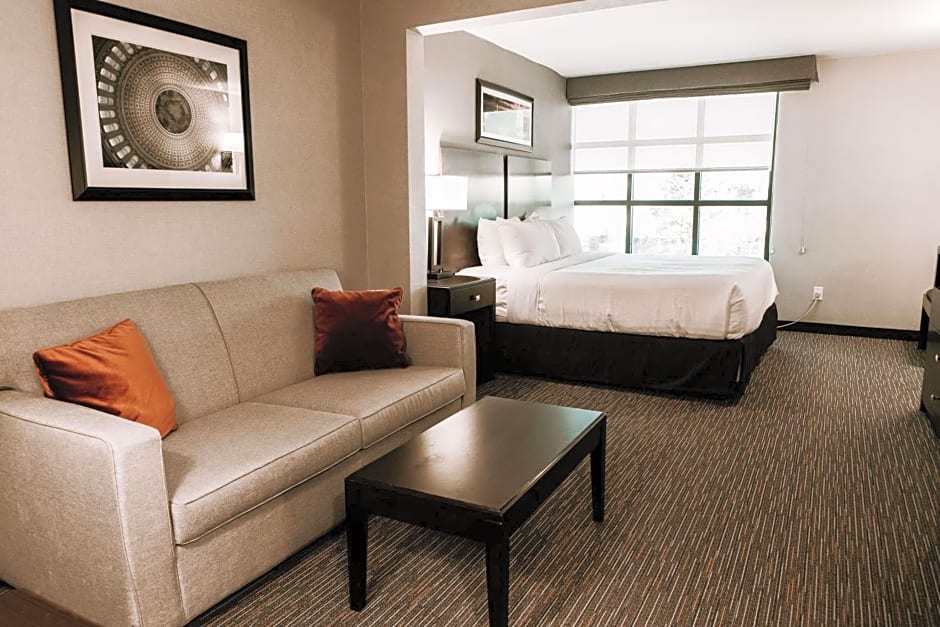 Wingate by Wyndham Chantilly / Dulles Airport