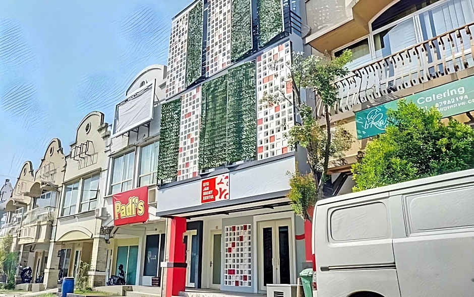 Capital O 92765 J&b Smart Sentul