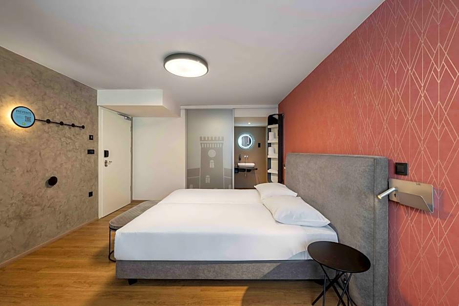 Photo 1 of 6 of Superior 1 Double Bed with Sofabed