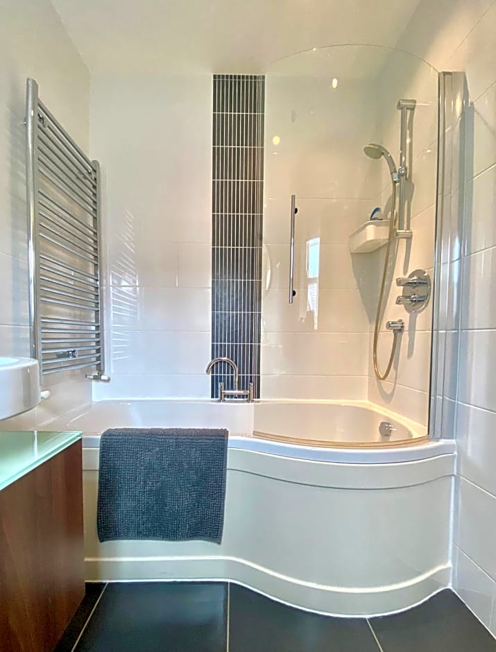 Bailey's Court, Guest Accommodation