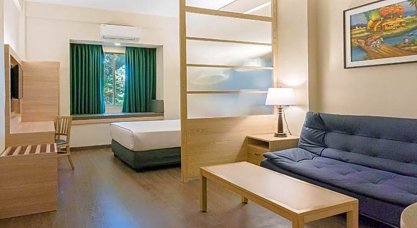 Microtel by Wyndham Tarlac