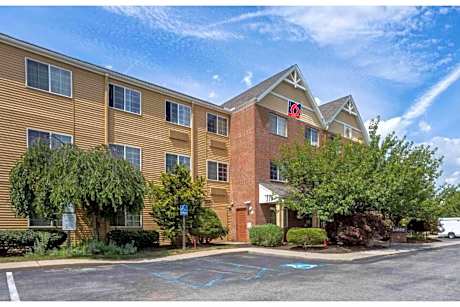 Studio 6 Extended Stay Fishkill Route 9 NY