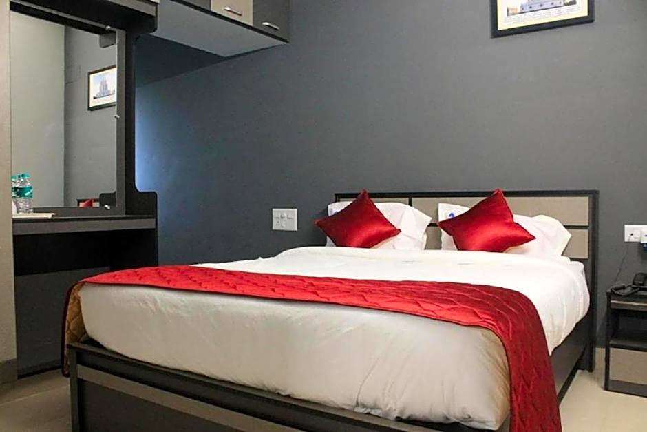 Viswa Residency by Azalea