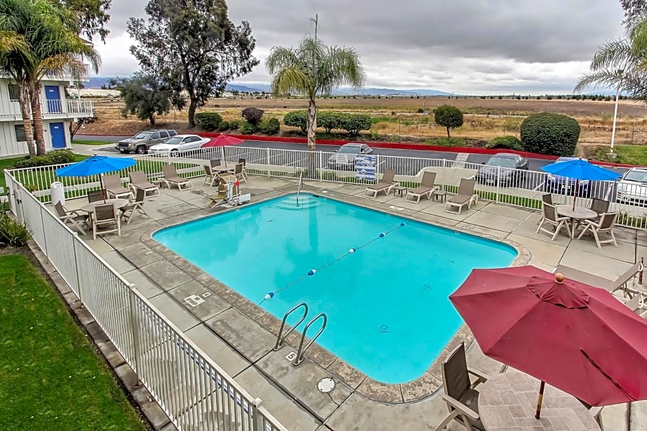 Motel 6-Salinas, CA - South - Monterey Area