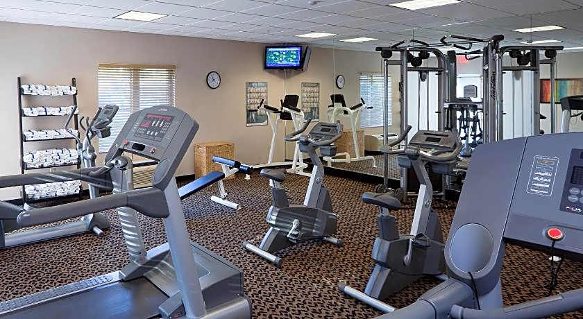 Holiday Inn Express Hotel &amp; Suites Saginaw By IHG