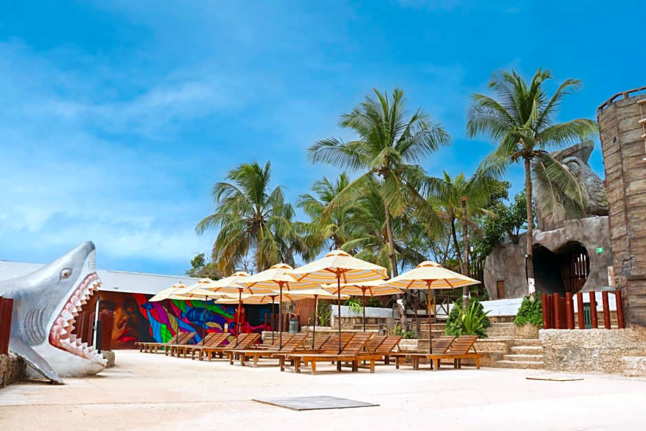 On Vacation Blue Cove