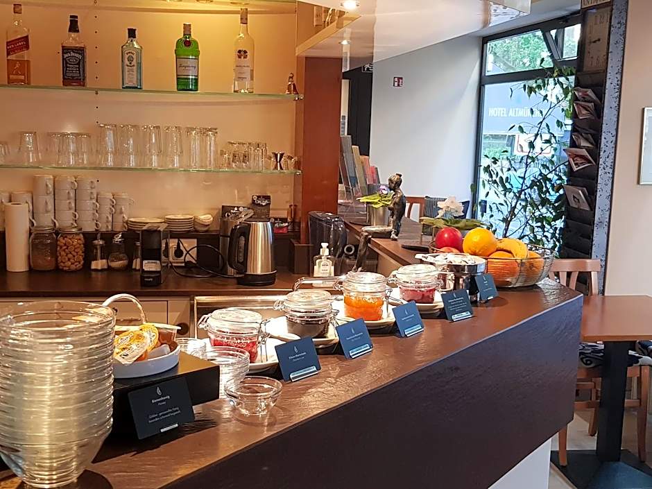 Hotel Altmünchen by Blattl