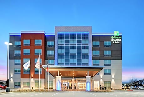Holiday Inn Express And Suites Houston - Memorial City Centre By IHG