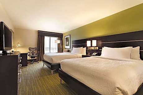 Queen Room with Two Queen Beds