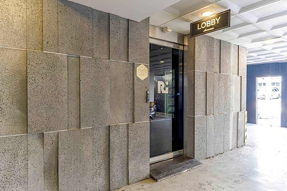 Richi Hotel