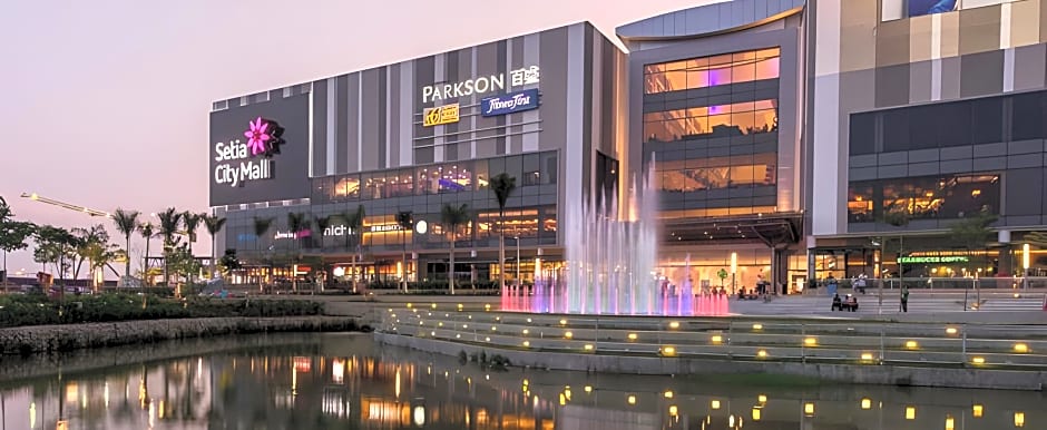 De Houz Guesthouse @ Setia Alam Trefoil