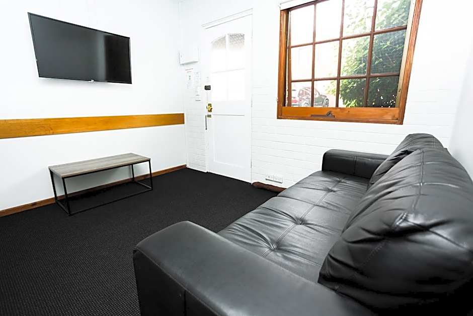 Bay Hotel Apartments