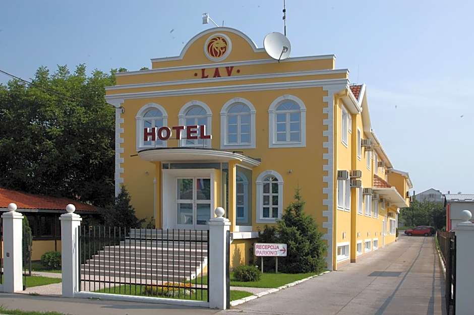 Garni Hotel Lav