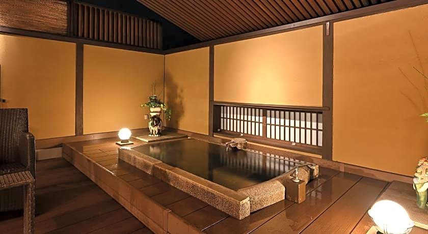 Konaya Hotel