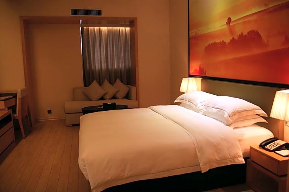J Hotel