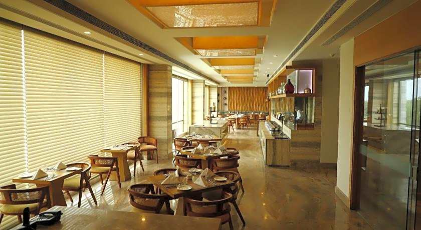 Efcee Sarovar Premiere