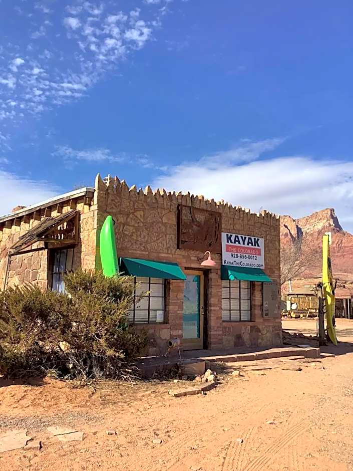Lee's Ferry Lodge at Vermilion Cliffs