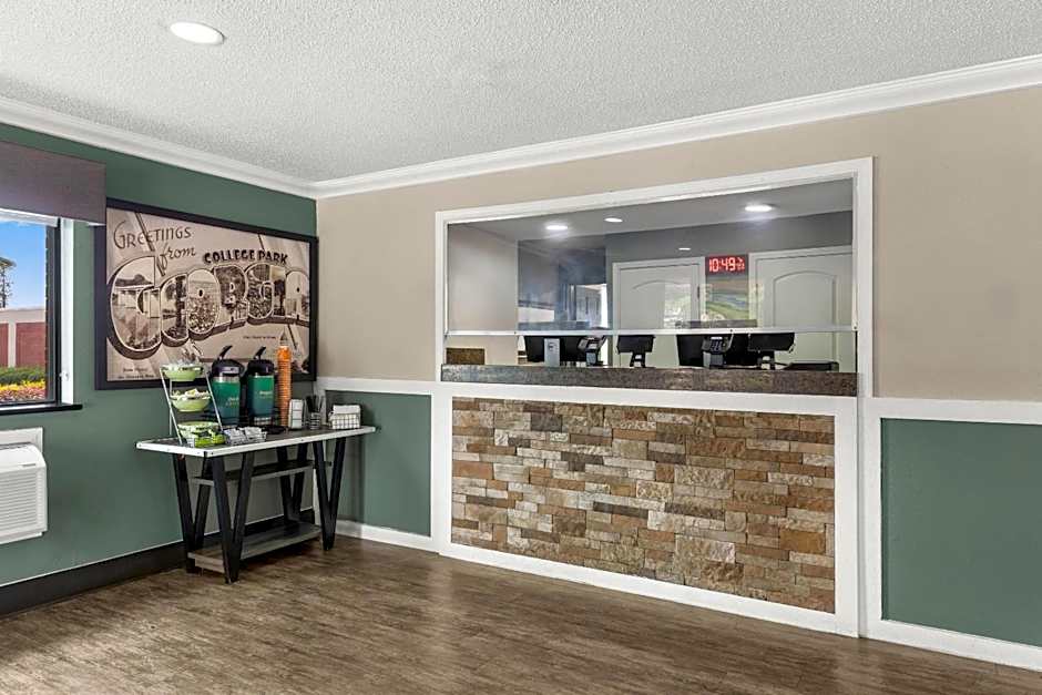 Quality Inn Atlanta Airport-Central