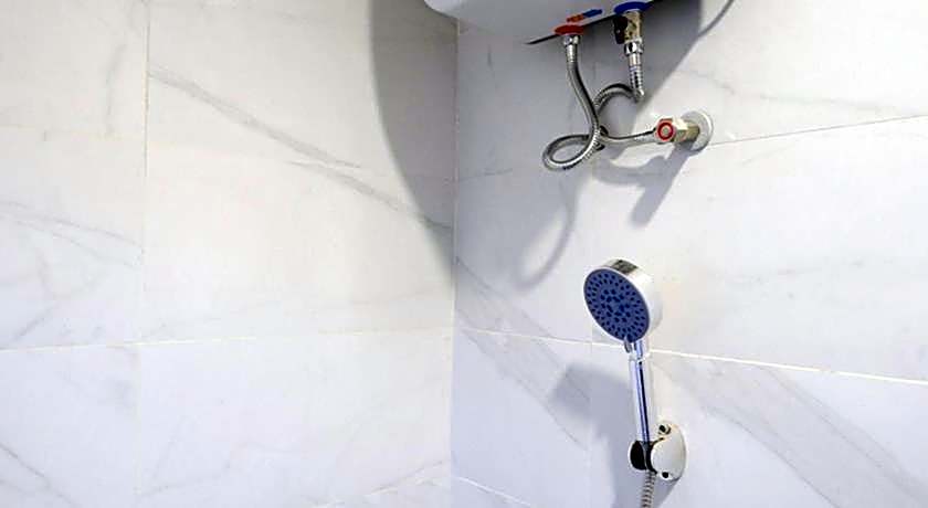 RedDoorz @ City Park Medoho Semarang